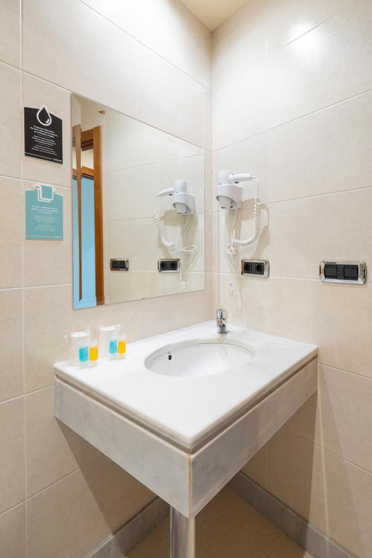 Hotel Alda Lalin Luaran gambar